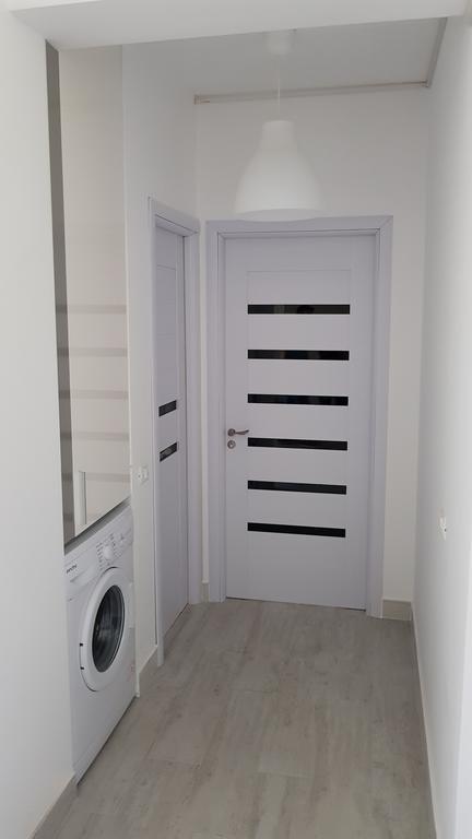 V1 Apartment Κονστάντζα Εξωτερικό φωτογραφία